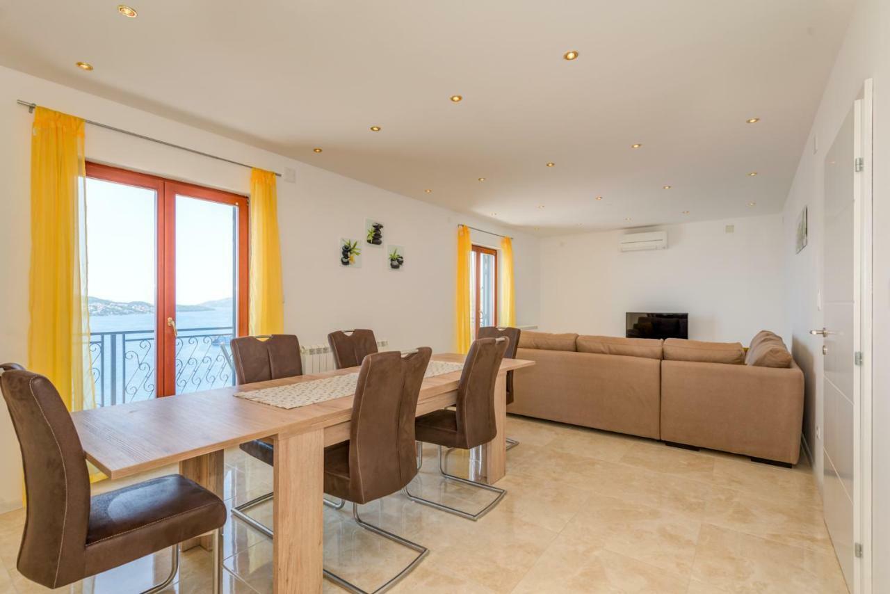 Villa Boris Trogir Eksteriør bilde